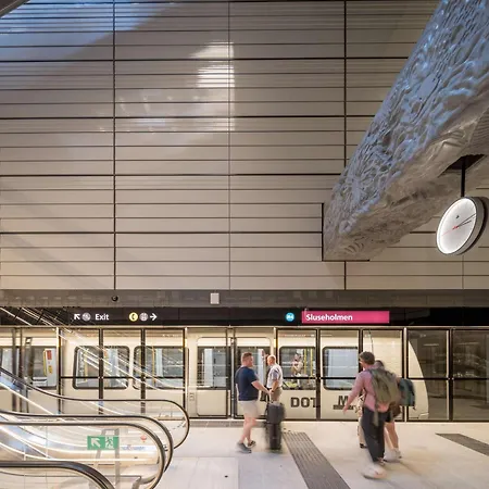 Kun Fa Minutter Fra Metroen Appartement
