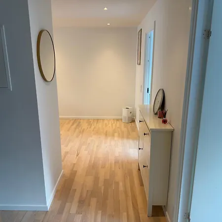 Kun Fa Minutter Fra Metroen Appartement *
