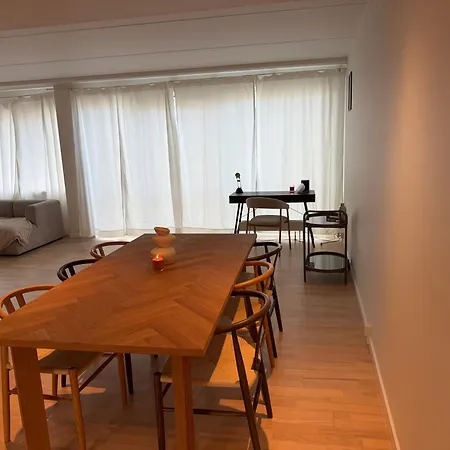 Kun Fa Minutter Fra Metroen Appartement *